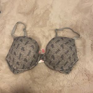 Victoria secret pink push-up brand new